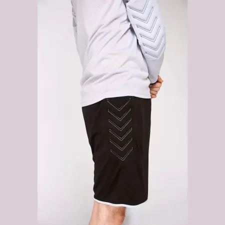 СЦ*Форма футб. врат. KELME 3871007-273-3XL, р.3XL, полиэстер, бело-черный за 3&nbsp;204.50 ₽ купить в Череповеце