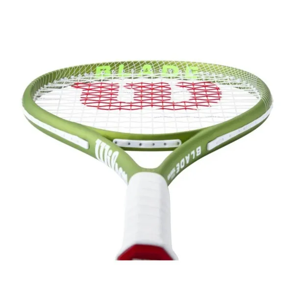 Ракетка б/т Wilson Blade Feel Team 103 за 10&nbsp;779.70 ₽ в Череповеце