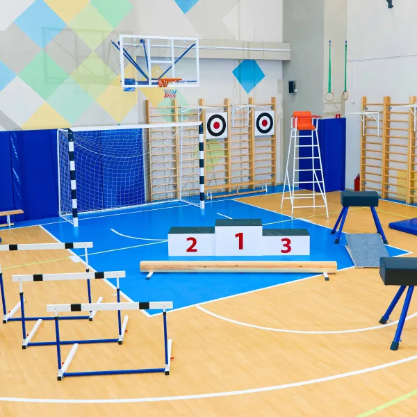 Щит баскетбольный игровой (монолитный поликарбонат) 1050х1800 мм ZAVODSPORTA за 47&nbsp;600 ₽ в Череповеце